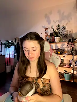 sweetest pie online show from September 19, 2025, 5:50 pm