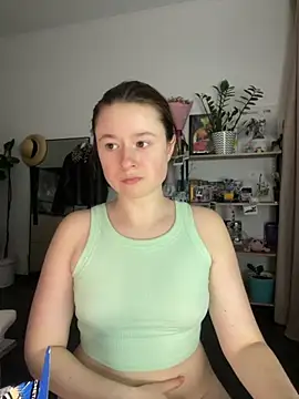 sweetest pie online show from November 28, 2025, 9:59 pm