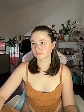 sweetest pie online show from October 4, 2025, 4:52 pm