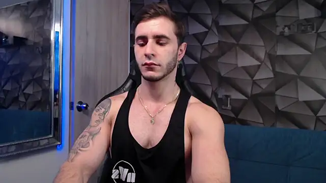 Latino stud4u online show from October 13, 2025, 9:16 pm