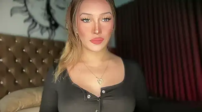 Snapshot of Jasmine_Elcock chatting on January 15, 2025, 5:05 pm Jasmine Elcock online show from January 15, 2025, 5:05 pm