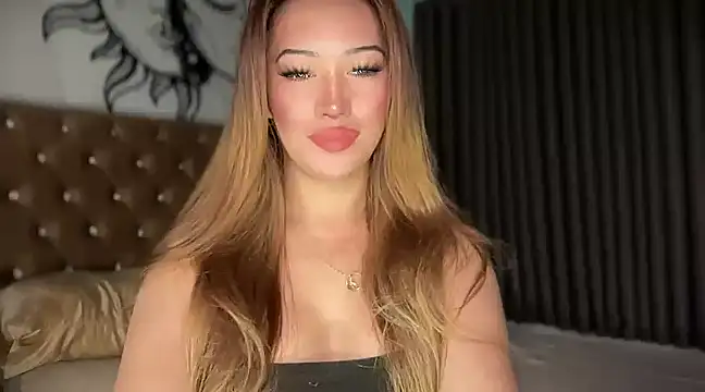 Snapshot of Jasmine_Elcock chatting on December 26, 2024, 5:51 pm Jasmine Elcock online show from December 26, 2024, 5:51 pm