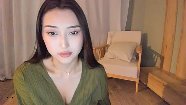 Snapshot of jin__ray chatting on October 13, 2025, 1:23 pm jin  ray online show from October 13, 2025, 1:23 pm