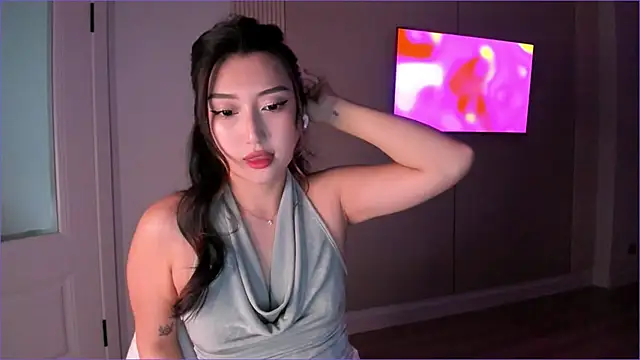 Snapshot of jin__ray chatting on January 19, 2026, 2:43 pm jin ray online show from January 19, 2026, 2:43 pm