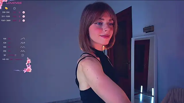 Snapshot of Arielle__03 chatting on September 20, 2025, 1:43 am Arielle 03 online show from September 20, 2025, 1:43 am