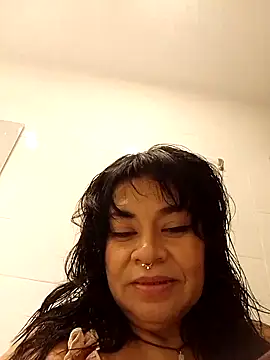 Snapshot of karlablue_ chatting on February 21, 2025, 2:39 am karlablue online show from February 21, 2025, 2:39 am