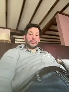 Taxidriver1988 online show from February 19, 2026, 12:35 pm