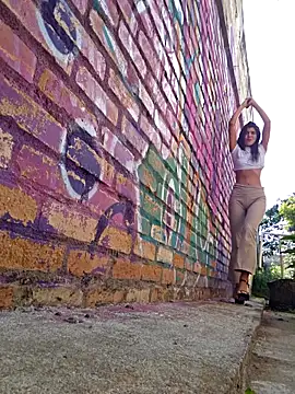 Snapshot of Yuky_ta chatting on March 1, 2026, 1:44 pm Yuky ta online show from March 1, 2026, 1:44 pm