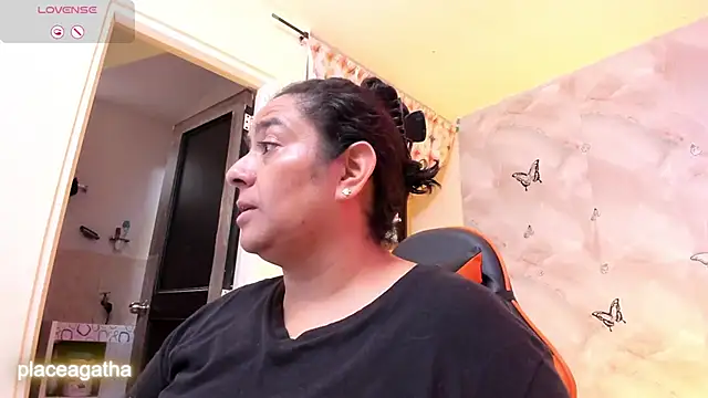 Snapshot of agathaxxx-69 chatting on October 10, 2025, 4:30 pm agathaxxx-69 online show from October 10, 2025, 4:30 pm