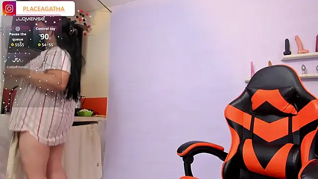 Snapshot of agathaxxx-69 chatting on February 19, 2026, 5:32 pm agathaxxx-69 online show from February 19, 2026, 5:32 pm