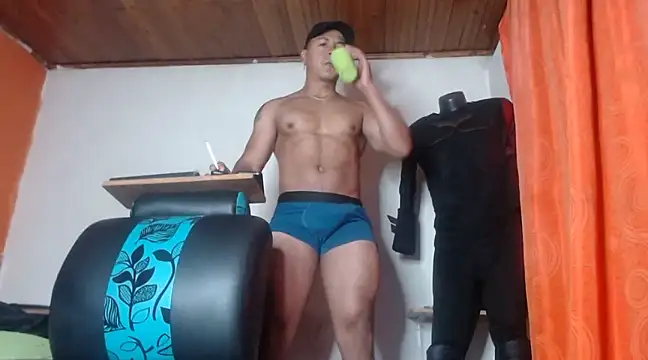 Black hot266 online show from February 6, 2025, 1:21 pm