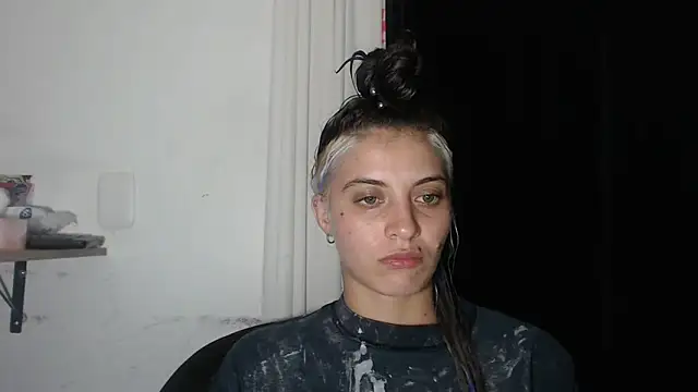 mariecam420 online show from February 28, 2025, 4:43 am