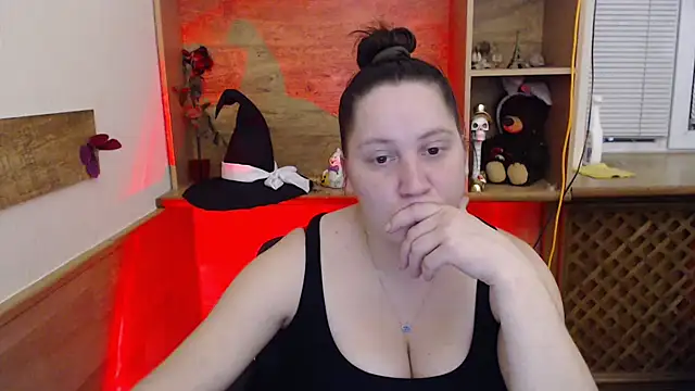 Snapshot of JosieJun_ chatting on October 30, 2025, 7:55 pm JosieJun  online show from October 30, 2025, 7:55 pm