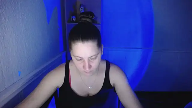 Snapshot of JosieJun_ chatting on October 27, 2025, 6:09 pm JosieJun  online show from October 27, 2025, 6:09 pm