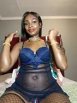 Snapshot of HoneyDropsX chatting on October 2, 2025, 12:03 am HoneyDropsX online show from October 2, 2025, 12:03 am