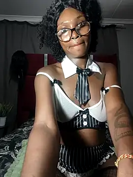 HoneyDropsX online show from March 2, 2025, 8:35 pm