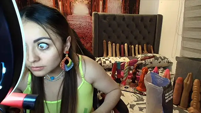 sofia23dirty online show from March 19, 2026, 10:43 pm