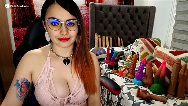 sofia23dirty online show from March 11, 2025, 7:14 pm