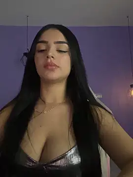 anniehart online show from November 2, 2025, 2:16 am