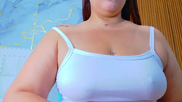 IrresistibleMilf online show from September 26, 2025, 12:23 pm