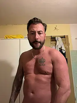 2guysforu online show from March 18, 2025, 7:01 pm