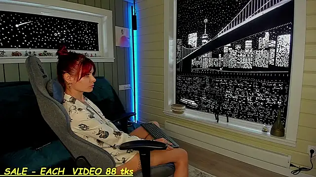 SandyChris online show from March 7, 2025, 8:56 am