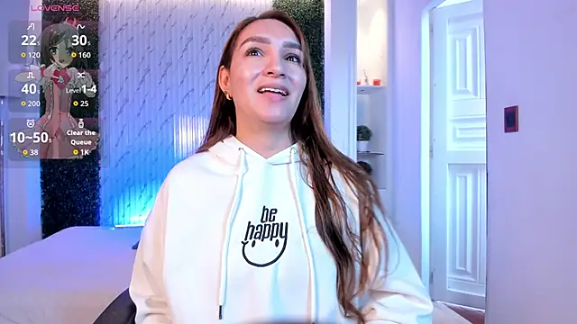 miataylorr1 online show from October 25, 2025, 12:17 pm