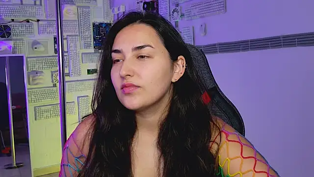 Snapshot of CeceliaJohnson chatting on September 18, 2025, 8:06 am CeceliaJohnson online show from September 18, 2025, 8:06 am