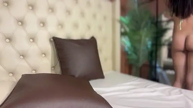 Snapshot of Abetterwomanxx chatting on October 24, 2025, 1:32 pm Abetterwomanxx online show from October 24, 2025, 1:32 pm