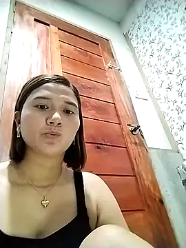 MS Isabella Snow92 online show from September 30, 2025, 9:43 pm