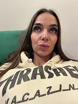 Snapshot of Bad_Giorgia chatting on October 14, 2025, 4:07 pm Bad Giorgia online show from October 14, 2025, 4:07 pm