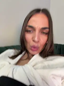 Snapshot of Bad_Giorgia chatting on October 22, 2025, 11:42 am Bad Giorgia online show from October 22, 2025, 11:42 am