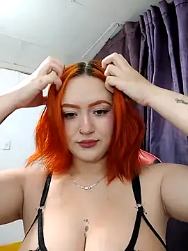 mia anyeli online show from February 13, 2025, 2:52 pm