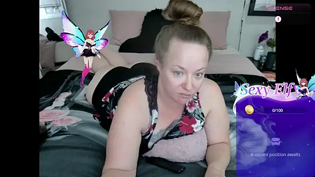 julimonroe online show from March 13, 2025, 3:44 am