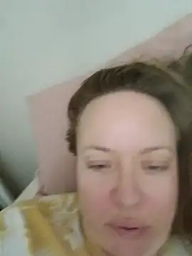 julimonroe online show from February 21, 2025, 4:07 am