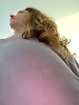 julimonroe online show from January 15, 2026, 3:15 pm