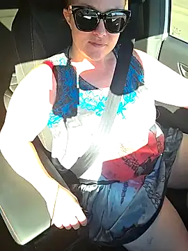 julimonroe online show from February 28, 2025, 3:59 pm