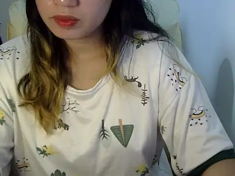 Snapshot of ___zurIII09_ chatting on October 4, 2025, 7:32 am zurIII09 online show from October 4, 2025, 7:32 am