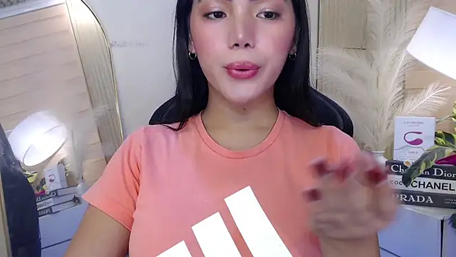 Snapshot of Martha_pookerxxx chatting on November 22, 2025, 8:29 pm Martha pookerxxx online show from November 22, 2025, 8:29 pm