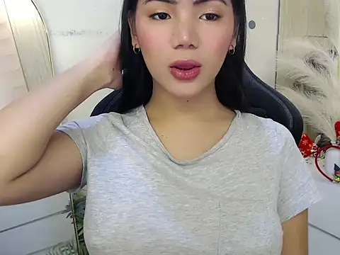 Snapshot of Martha_pookerxxx chatting on December 17, 2025, 11:10 pm Martha pookerxxx online show from December 17, 2025, 11:10 pm