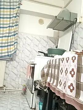 Snapshot of Saysomething3 chatting on September 24, 2025, 3:51 pm Saysomething3 online show from September 24, 2025, 3:51 pm