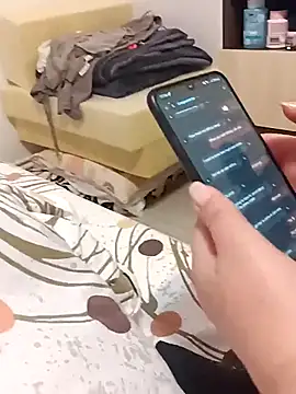 Snapshot of Saysomething3 chatting on March 17, 2025, 3:18 pm Saysomething3 online show from March 17, 2025, 3:18 pm