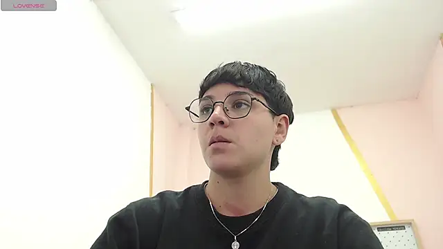 bad giirl  online show from January 15, 2026, 6:11 pm