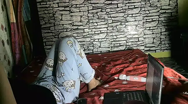 Snapshot of yummyliciousMOM chatting on March 10, 2025, 10:39 am yummyliciousMOM online show from March 10, 2025, 10:39 am