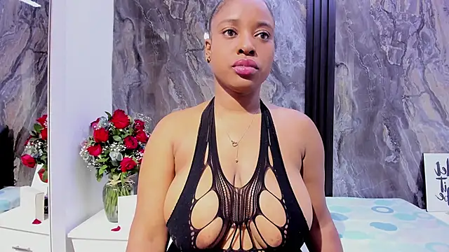 Snapshot of HellenJohansson chatting on October 31, 2025, 7:32 pm HellenJohansson online show from October 31, 2025, 7:32 pm