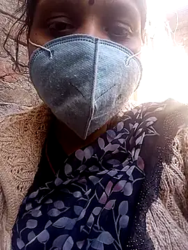 Snapshot of Lattika-Bhabhi chatting on February 7, 2025, 11:01 am Lattika-Bhabhi online show from February 7, 2025, 11:01 am