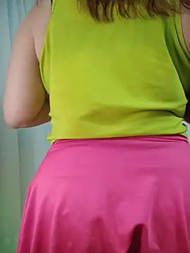 Snapshot of lorenitabella chatting on July 12, 2026, 10:43 pm lorenitabella online show from July 12, 2026, 10:43 pm