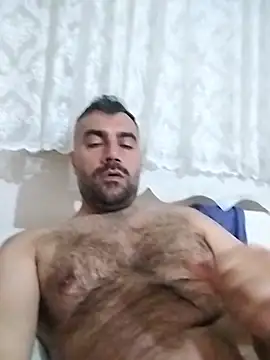 kevgir08 online show from December 13, 2025, 10:27 pm