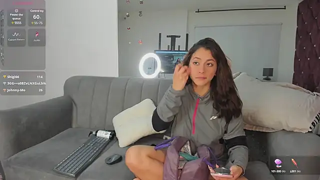 Bianca Viachi online show from March 23, 2025, 5:43 am