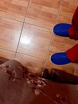 Snapshot of feet_toes chatting on October 16, 2025, 4:54 am feet toes online show from October 16, 2025, 4:54 am